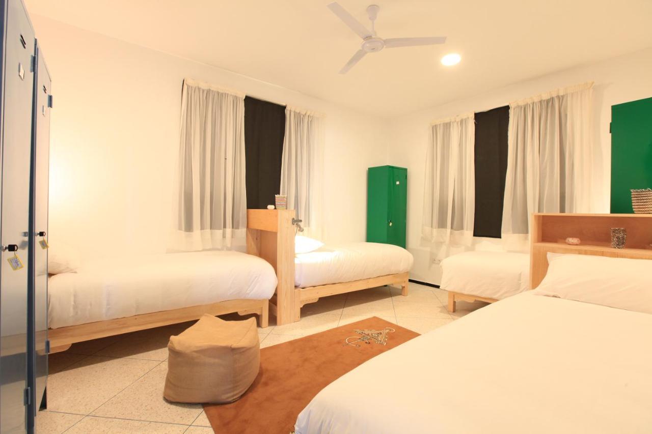 La Maison Jaune Dakhla Maison D'Hotes ภายนอก รูปภาพ